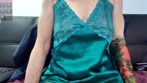 Snapshot of mystery_nymph_milf chatting on February 15, 11:05 pm Mystery Nymph Milf online show from February 15, 11:05 pm