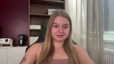Erica online show from July 29, 8:14 am