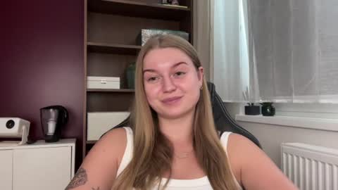 Erica online show from July 22, 1:56 pm