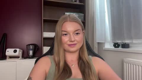 Erica online show from July 28, 11:17 am