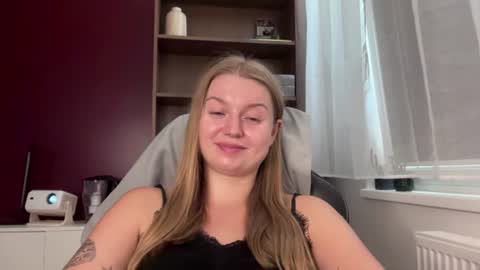 Erica online show from June 29, 10:15 am