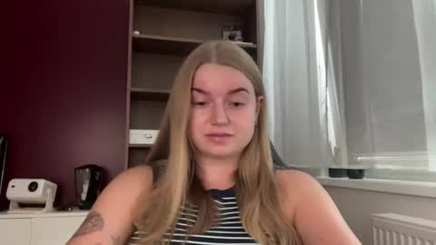 Erica online show from July 8, 1:57 pm