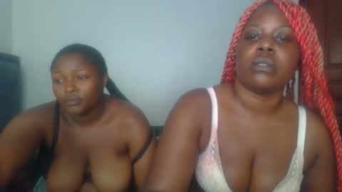 mystic_saucy online show from November 14, 12:10 am