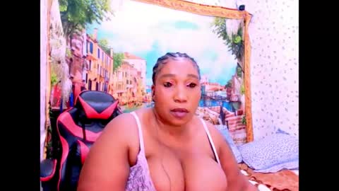mysticebony4u69 online show from June 19, 7:39 pm