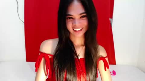 Krestine Mae online show from October 29, 3:55 am