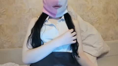 n33n33 online show from February 22, 4:24 am