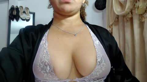 Nadia  online show from July 19, 10:56 pm