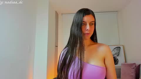 Nadia  INST Nadiaa dc online show from January 3, 1:59 am