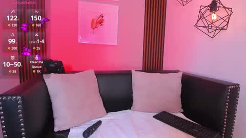 Nahia online show from December 17, 1:48 pm