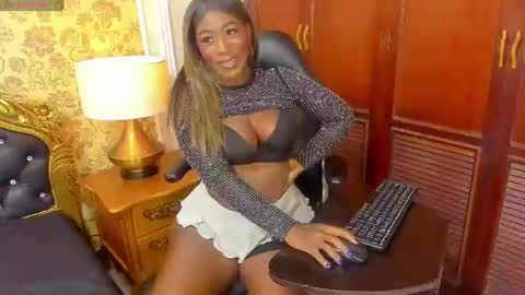     online show from July 22, 12:39 pm