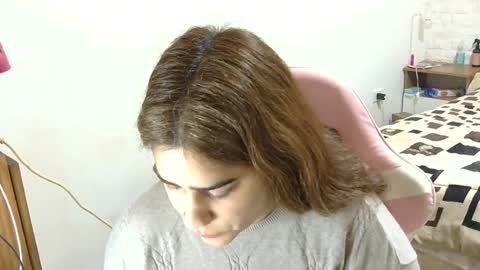 nahiarabiel online show from June 14, 6:52 pm