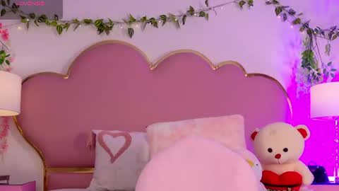 NahiaraReina  online show from July 27, 4:59 pm