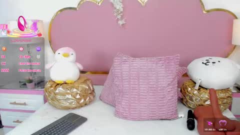 Snapshot of nahiarareina chatting on September 11, 2:28 pm NahiaraReina online show from September 11, 2:28 pm