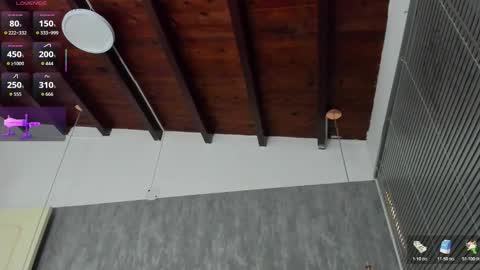   online show from January 6, 6:11 pm