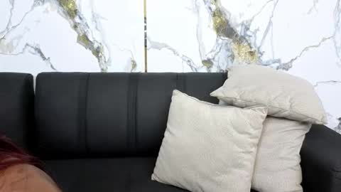 nahomy_smith23_aws online show from November 10, 11:00 pm