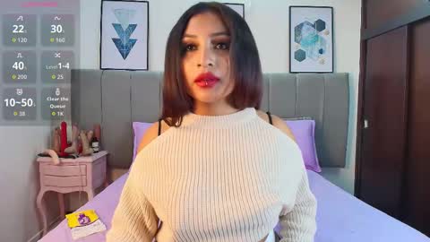 Naia online show from September 15, 7:43 pm