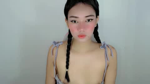 Stacey online show from June 11, 12:32 am