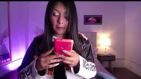 Snapshot of nala_sc chatting on September 24, 9:30 am nala_sc online show from September 24, 9:30 am