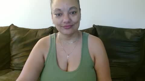 Snapshot of nala_thickk chatting on February 3, 1:30 pm Nala Thickk online show from February 3, 1:30 pm