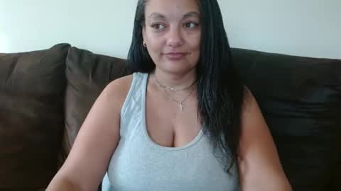 Snapshot of nala_thickk chatting on February 11, 2:13 pm Nala Thickk online show from February 11, 2:13 pm