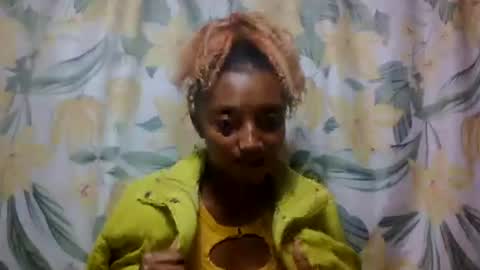 nambysiscalinas online show from July 17, 10:57 pm
