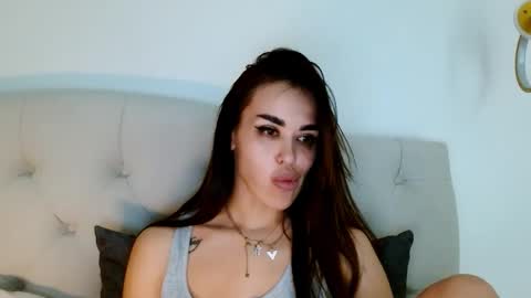 Lady online show from June 10, 9:57 pm
