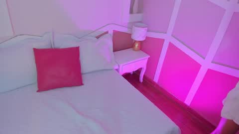 nami_beauty online show from May 30, 9:22 pm