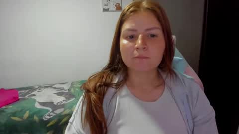 Snapshot of namibecker chatting on February 3, 10:32 pm Nami online show from February 3, 10:32 pm