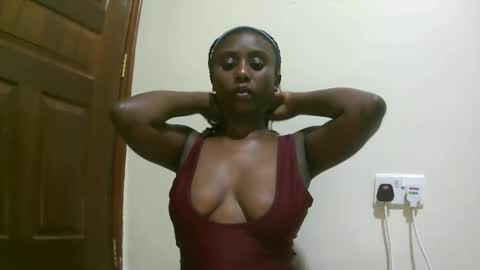 Snapshot of nana2095 chatting on October 17, 7:17 pm nana2095 online show from October 17, 7:17 pm
