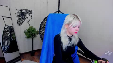 Nana online show from July 24, 3:54 pm