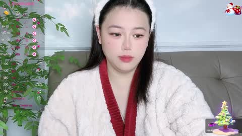 Snapshot of nanabigbobo chatting on December 15, 3:31 pm nanabigbobo online show from December 15, 3:31 pm