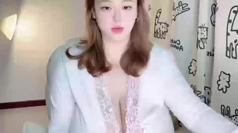 Snapshot of nanabigbobo chatting on October 18, 4:21 pm nanabigbobo online show from October 18, 4:21 pm