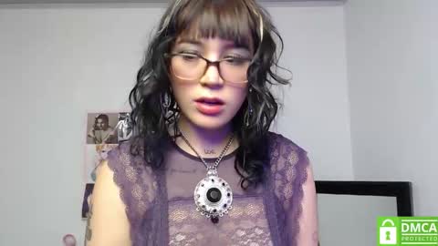 Snapshot of nanamii_04 chatting on September 15, 11:12 pm nanamii_04 online show from September 15, 11:12 pm
