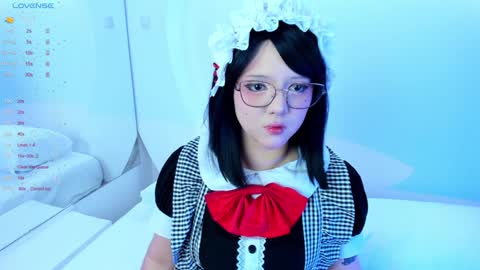 NanaOsaky online show from December 31, 12:15 pm