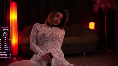 Mary online show from May 3, 5:16 pm