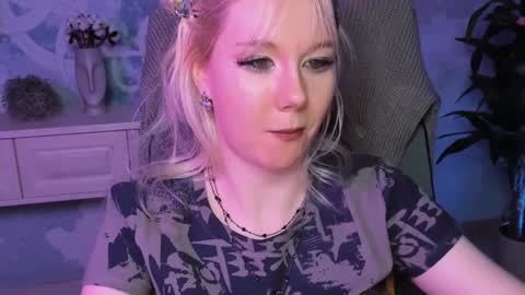 Snapshot of nancymartinez chatting on January 10, 3:16 pm nancymartinez online show from January 10, 3:16 pm