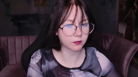 nancymartinez online show from November 15, 5:19 am