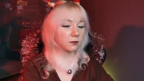 Snapshot of nancymartinez chatting on December 25, 1:09 pm nancymartinez online show from December 25, 1:09 pm