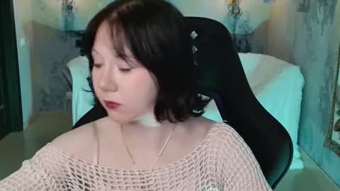 nancymartinez online show from November 25, 5:20 am