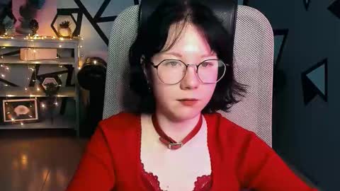 Snapshot of nancymartinez chatting on October 1, 9:25 am nancymartinez online show from October 1, 9:25 am