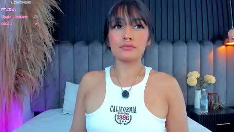 Nanda online show from February 22, 11:38 pm