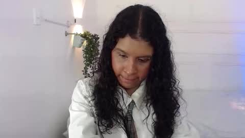 Nanna Rouse online show from October 24, 9:00 pm