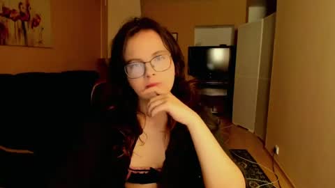 naomi_di online show from June 27, 7:42 pm