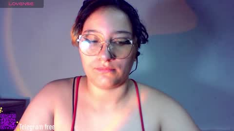 Naomi online show from December 6, 12:34 am