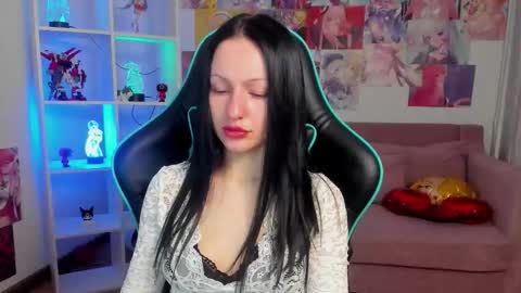 Naomi online show from February 23, 5:30 am