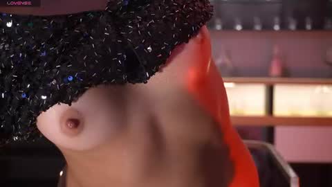Naomi online show from July 29, 1:44 pm