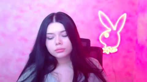 Naomi online show from December 19, 7:06 pm