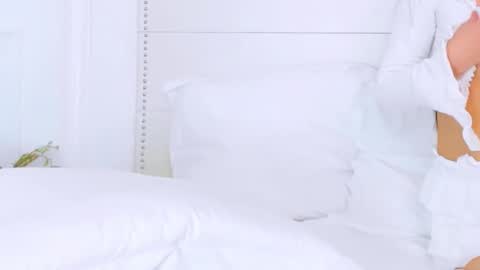 Naomi online show from December 21, 3:44 am