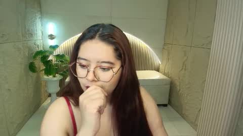 Naomi online show from October 18, 12:30 pm