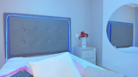          online show from November 25, 1:46 pm